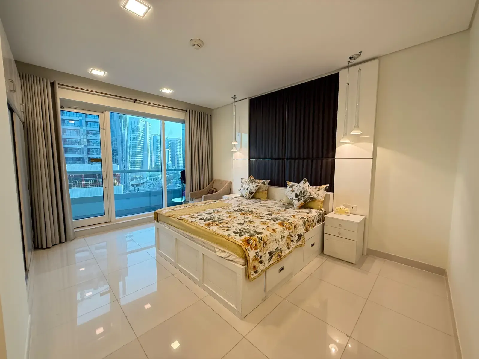 1-Bedroom Apartment for Sale in DAMAC Maison Waters Edge, Business Bay, Dubai